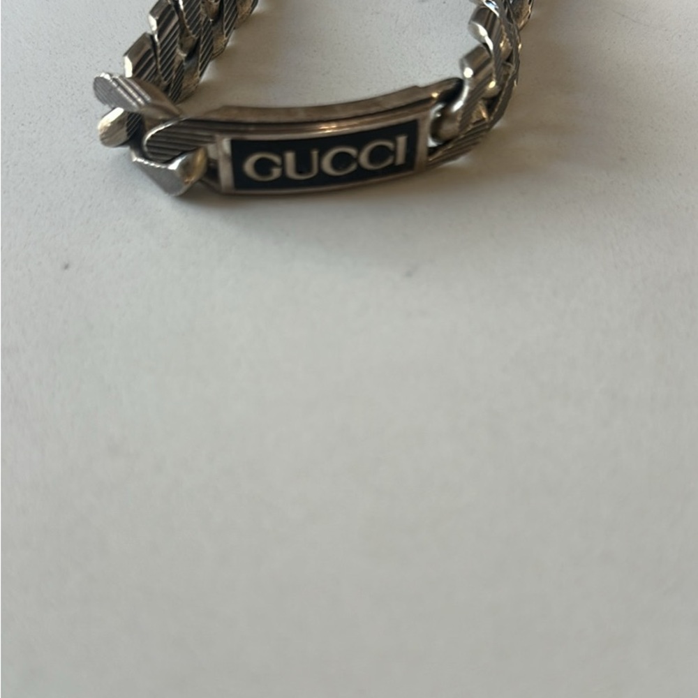 Gucci Black and Silver Men's Bracelet